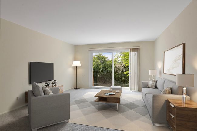 APT-421 - 1250 Park Ave W, Condo with 2 bedrooms, 2 bathrooms and 1 parking in Highland Park IL | Image 4