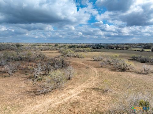 TBD County Road 113, Nixon, TX, 78140 | Card Image