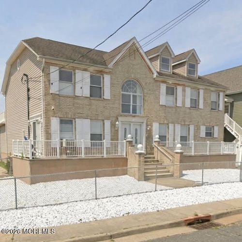342 Front St, Union Beach, NJ, 07735-2542 | Card Image