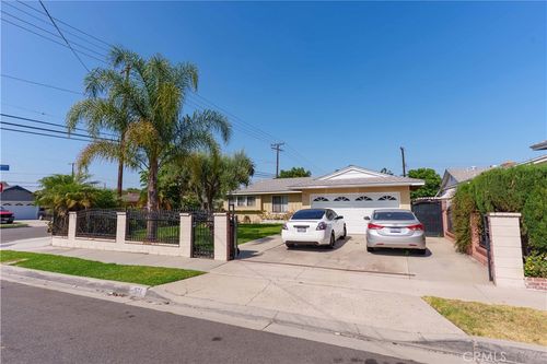 579 N Century Dr, Anaheim, CA, 92805 | Card Image