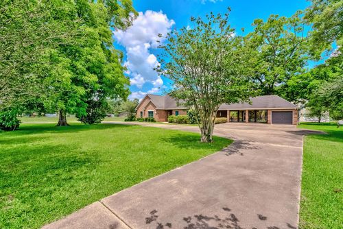5200 Fm 105, Vidor, TX, 77662 | Card Image