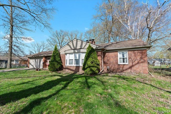 45520 Deshon St, House other with 3 bedrooms, 2 bathrooms and null parking in Utica MI | Image 31
