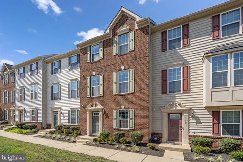 6974 Kona Dr, GAINESVILLE, VA, 20155-3337 | Card Image