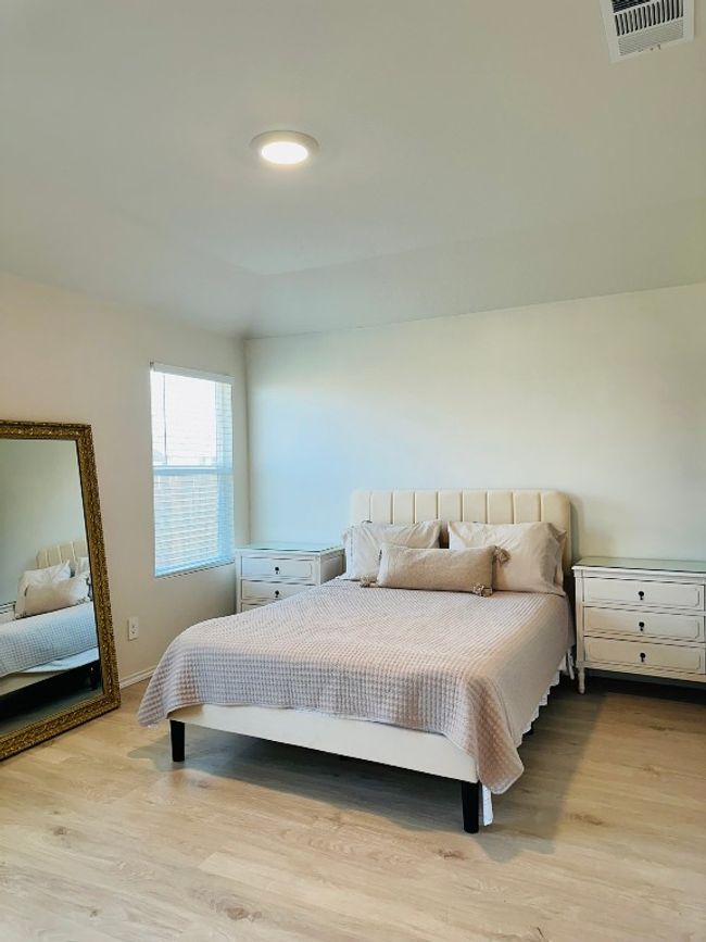 178 Levi Lndg, House other with 3 bedrooms, 2 bathrooms and 4 parking in Kyle TX | Image 13