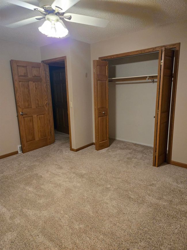 1005 Red Maple Ave, House other with 3 bedrooms, 2 bathrooms and null parking in Cresco IA | Image 12