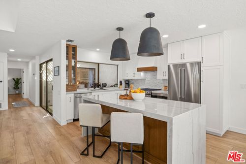 72417 Rolling Knolls Dr, Palm Desert, CA, 92260-6743 | Card Image