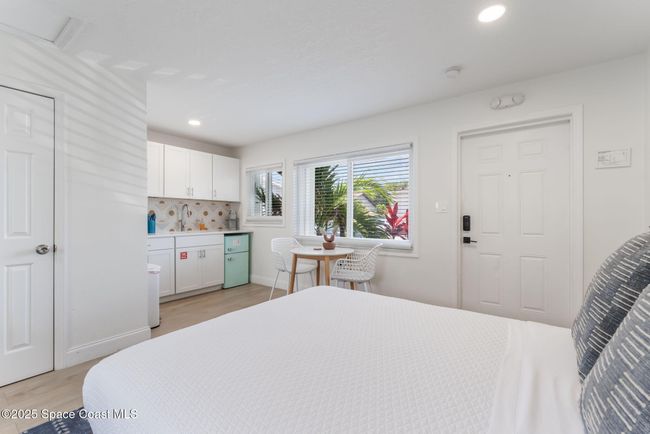 402 S Orlando Ave, Home with 0 bedrooms, 7 bathrooms and null parking in Cocoa Beach FL | Image 31