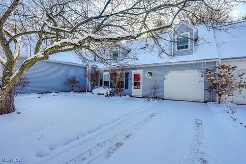 10-3305 Brookside Lane, Cuyahoga Falls, OH, 44223 | Card Image