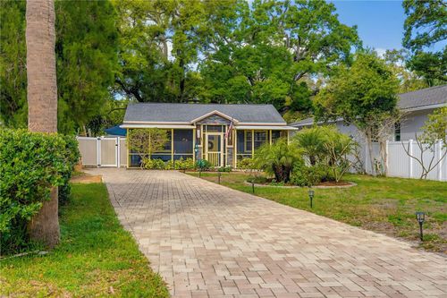 1220 Orange Ave, DUNEDIN, FL, 34698-5025 | Card Image