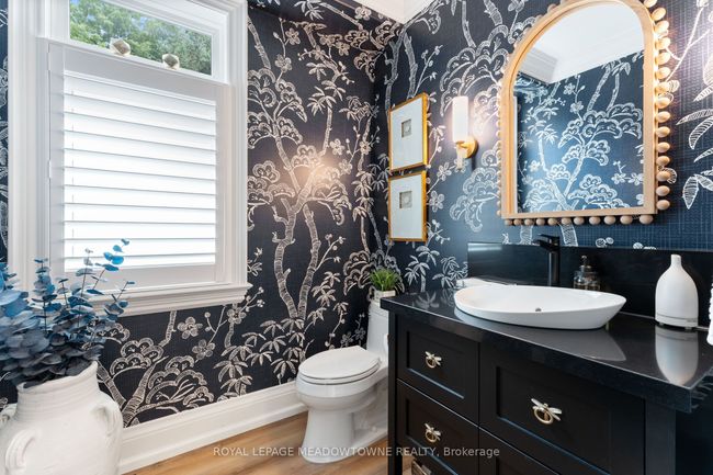 3 Bogle Dr, House other with 4 bedrooms, 5 bathrooms and 10 parking in Carlisle ON | Image 11