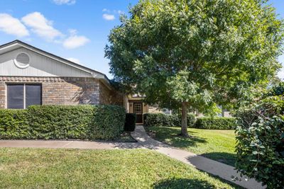 338 Olympia Fields St., Townhouse with 2 bedrooms, 2 bathrooms and null parking in Meadowlakes TX | Image 3