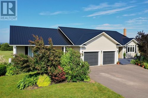 486 Locke Shore Rd, Summerside, PE, C1N4J8 | Card Image