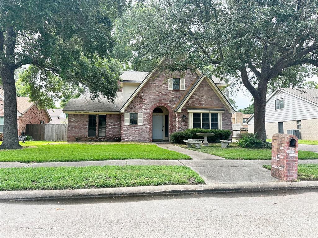 September Dr, Baytown, TX 77521