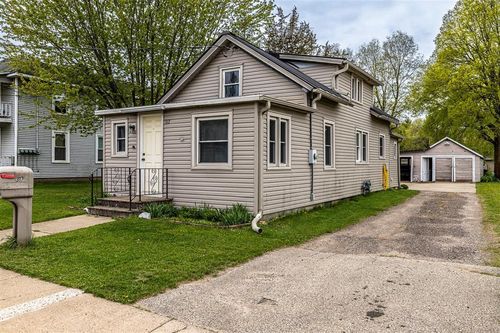 317 S 1st St, Black River Falls, WI, 54615-1818 | Card Image