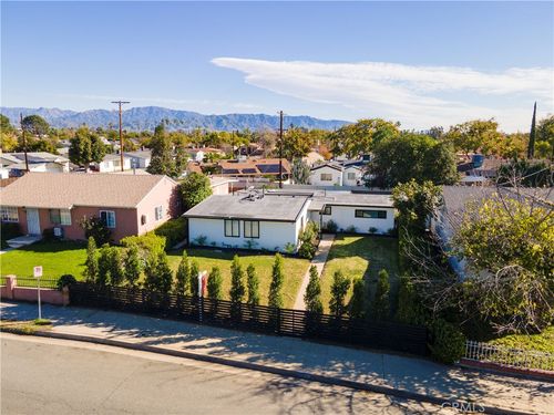 6250 Coldwater Canyon Ave, Valley Glen, CA, 91606-3019 | Card Image