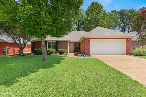 60 Windsong Cv, Jackson, TN, 38305-7334 | Card Image