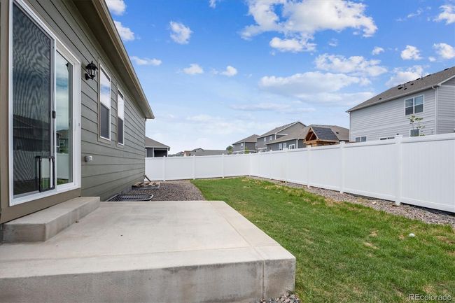 1572 Illingworth Dr, House other with 3 bedrooms, 2 bathrooms and 3 parking in Windsor CO | Image 22