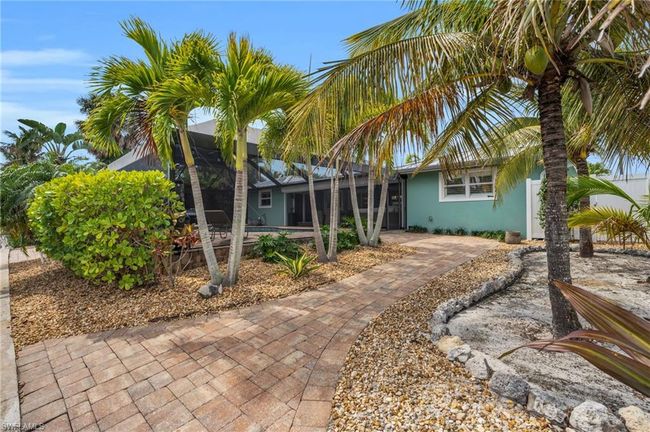 11 Sunview Blvd, House other with 3 bedrooms, 3 bathrooms and 1 parking in FORT MYERS BEACH FL | Image 35