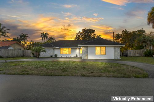 8361 Wilton Dr, Lake Clarke Shores, FL, 33406-8640 | Card Image