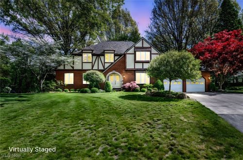 1042 Reedy Dr, Wadsworth, OH, 44281-9494 | Card Image