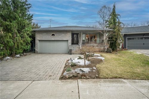 265 Windy Oaks, Mississauga, ON, L5G1Z8 | Card Image