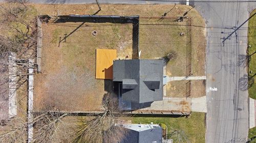 173 Ferndale Blvd, Islip, NY, 11751-2216 | Card Image