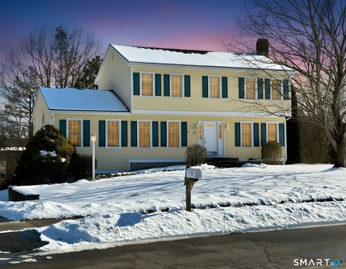 42 Greenwood Cir, Seymour, CT, 06483-2458 | Card Image