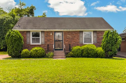 2423 Underwood St, Nashville, TN, 37208-2334 | Card Image