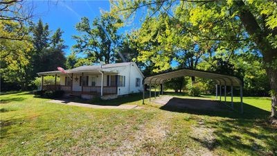 11905 H Highway, House other with 3 bedrooms, 1 bathrooms and null parking in Excelsior Springs MO | Image 2