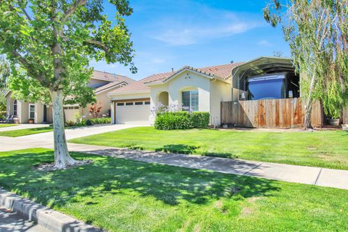 541 W Boesch Dr, Ripon, CA, 95366-9389 | Card Image