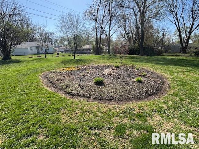 3 Wheeler Ct, House other with 2 bedrooms, 2 bathrooms and null parking in Springfield IL | Image 24