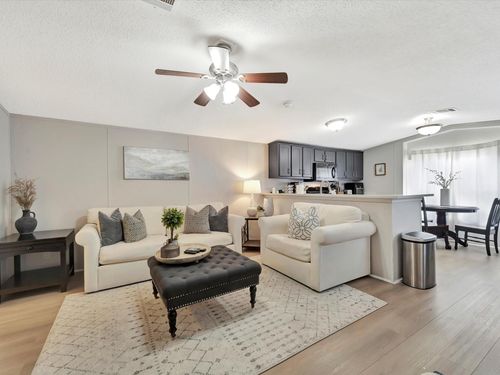 506 Main St, Pasadena, TX, 77506-2417 | Card Image