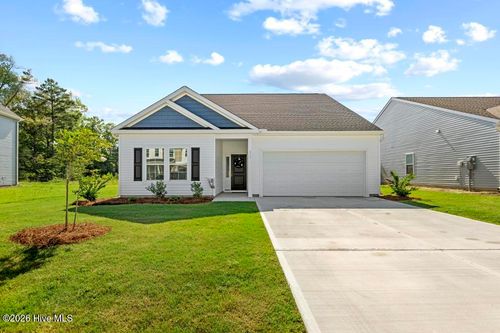 830 Schoolfield Dr, Sneads Ferry, NC, 28460-6206 | Card Image