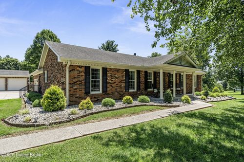 3718 Echo Valley Cir, La Grange, KY, 40031 | Card Image