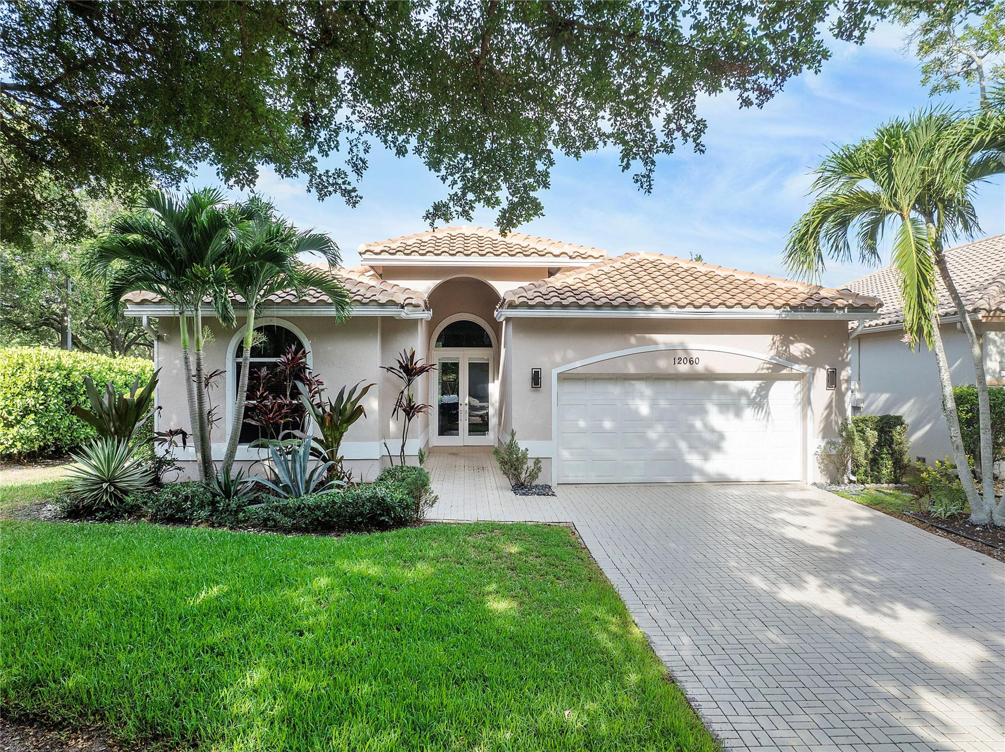 Glenmore Dr, Coral Springs, FL 33071