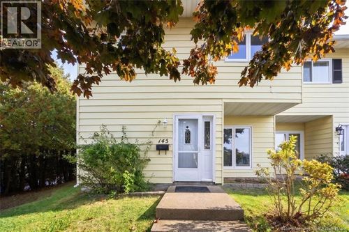 145 Woodhaven Dr, Saint John, NB, E2K4M3 | Card Image