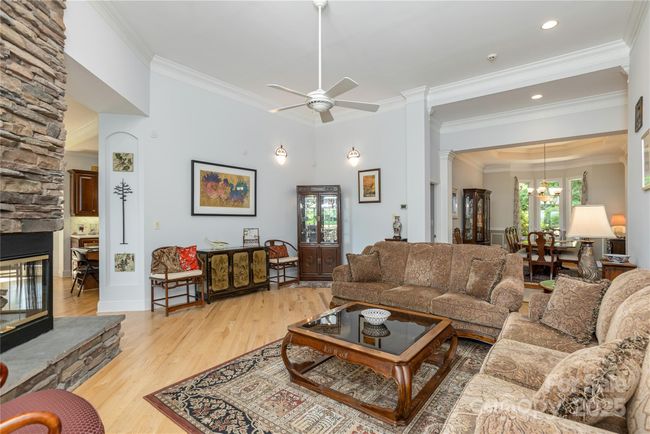 201 Kawani Ln, House other with 4 bedrooms, 4 bathrooms and null parking in Brevard NC | Image 18