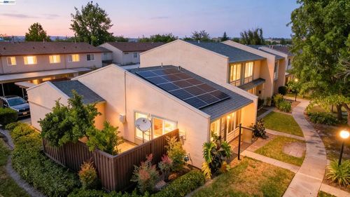27818 Del Norte Ct, Hayward, CA, 94545-4119 | Card Image
