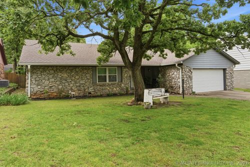 504 32nd Pl, Sand Springs, OK, 74063-2926 | Card Image