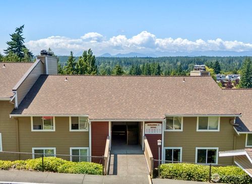 apt-3-204-20145 Vikings Crest Loop Ne, Poulsbo, WA, 98370-7620 | Card Image
