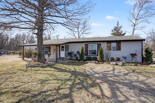 745 N 260 Rd, Mounds, OK, 74047-6097 | Card Image