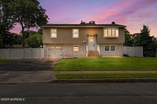 234 Colonial Dr, Brick, NJ, 08724-3956 | Card Image