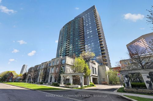 622-25 Greenview Ave, North York, ON, M2M0A5 | Card Image
