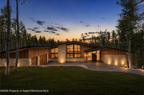 231 Maple Ridge Ln, Snowmass Village, CO, 81615-6107 | Card Image