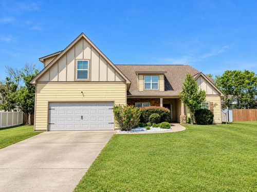 4 Churchhill Dr, Fort Mitchell, AL, 36856-5613 | Card Image
