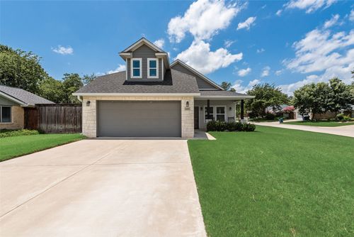 4417 Woodbine St, Flower Mound, TX, 75028-1179 | Card Image