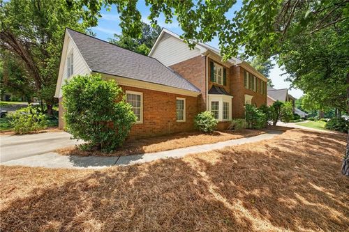 4150 Woodlark Ct Ne, Roswell, GA, 30075-2673 | Card Image