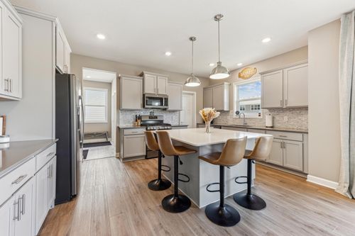 2133 Johanna Cir, Lino Lakes, MN, 55038-6506 | Card Image