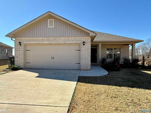 160 High Leaf Dr, Harvest, AL, 35749-4915 | Card Image