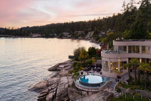 3912 Marine Dr, West Vancouver, BC, V7V1N4 | Card Image